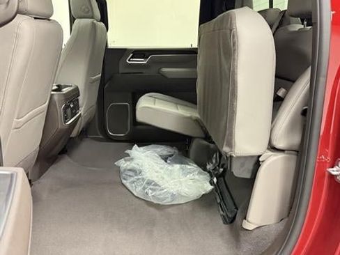 New 2026 GMC Sierra 2500 SLT AWD/4WD image 22