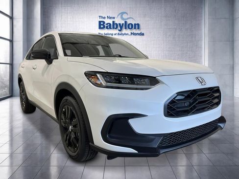 New 2026 Honda HR-V Sport image 9