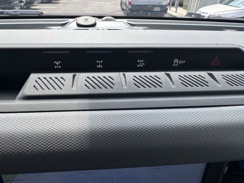 Certified 2024 Ford Bronco Black Diamond AWD/4WD image 20