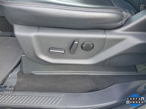 Used 2024 Ford Expedition Max XLT image 21