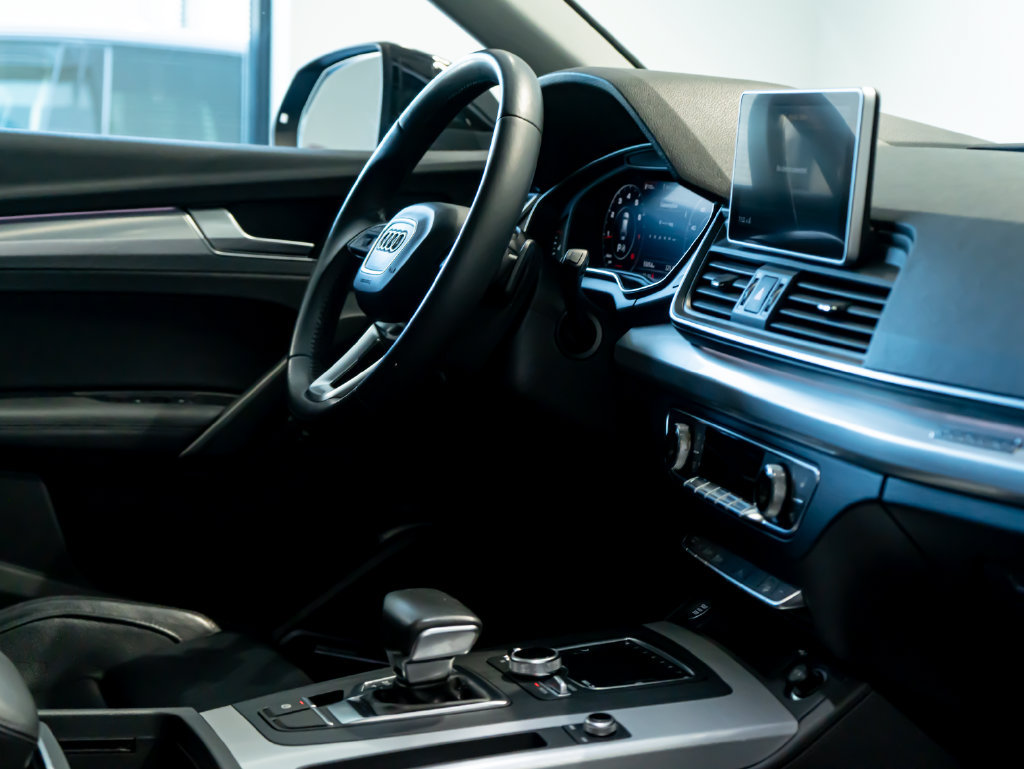 Used 2018 Audi Q5 Prestige w/ Prestige Package AWD/4WD image 29