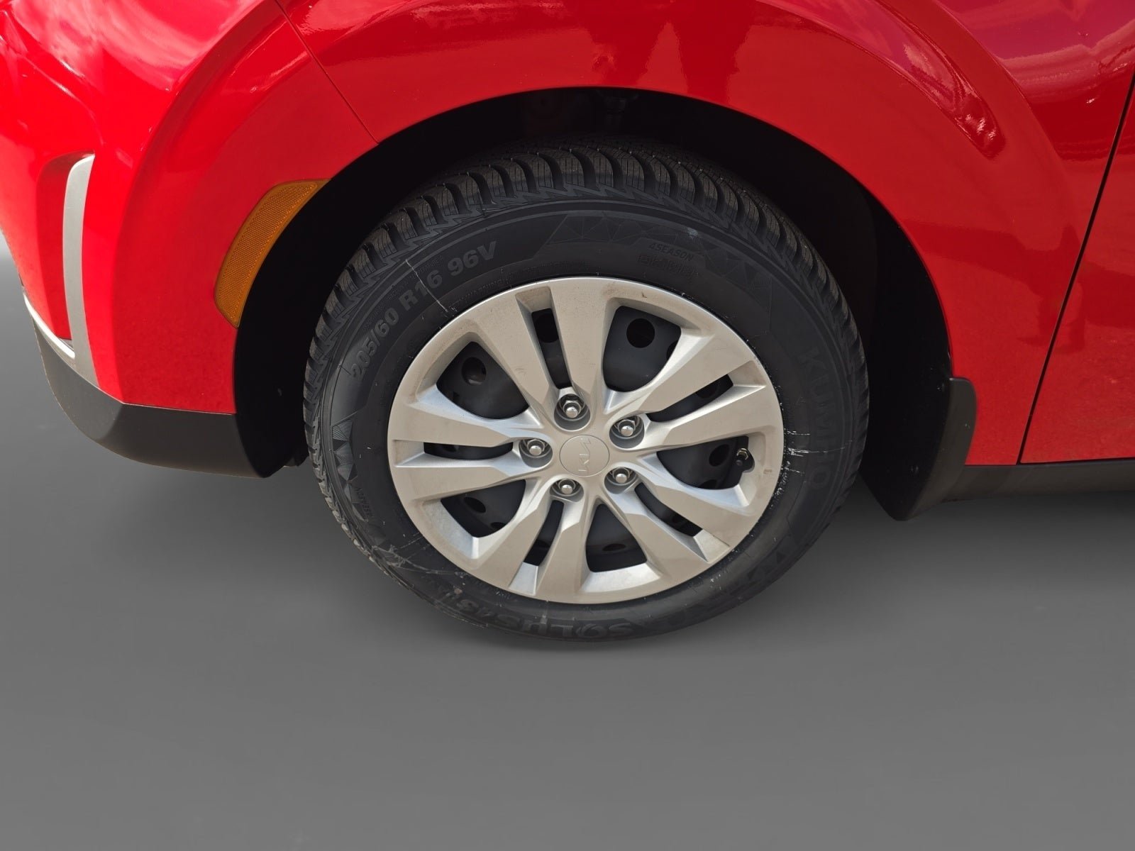 Used 2023 Kia Soul LX FWD image 9