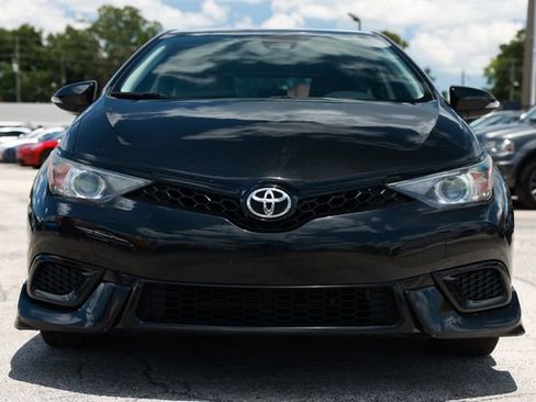 Used 2017 Toyota Corolla iM FWD image 20