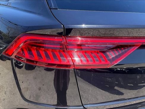 Used 2021 Audi SQ8 Prestige image 29