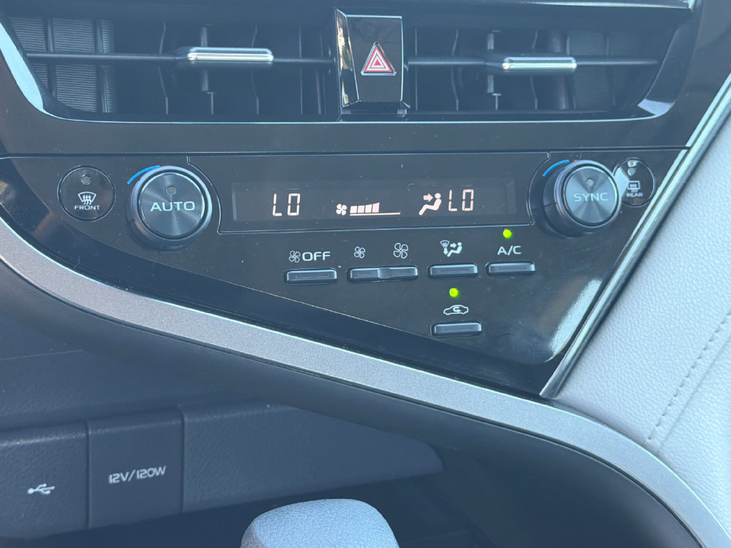 Used 2024 Toyota Camry LE FWD image 29