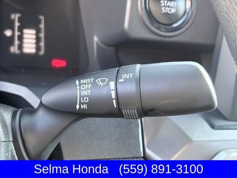 Used 2024 Toyota Tacoma SR5 AWD/4WD image 15