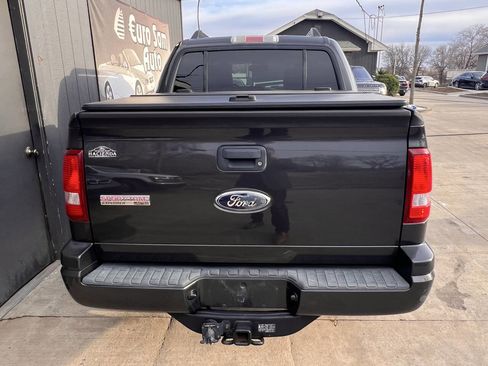 Used 2007 Ford Explorer Sport Trac Limited RWD image 6