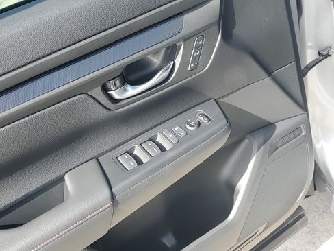 Used 2024 Honda CR-V Sport-L image 25
