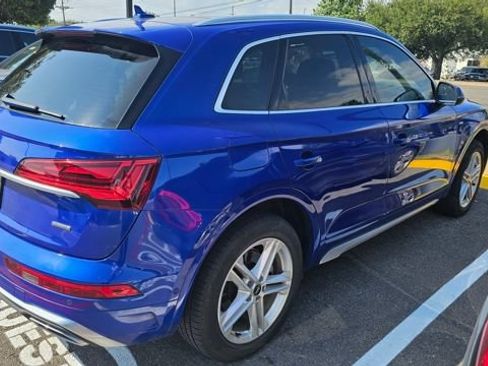 Used 2021 Audi Q5 e Prestige w/ Prestige Package AWD/4WD image 4