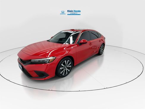 Certified 2024 Honda Civic EX-L image 6