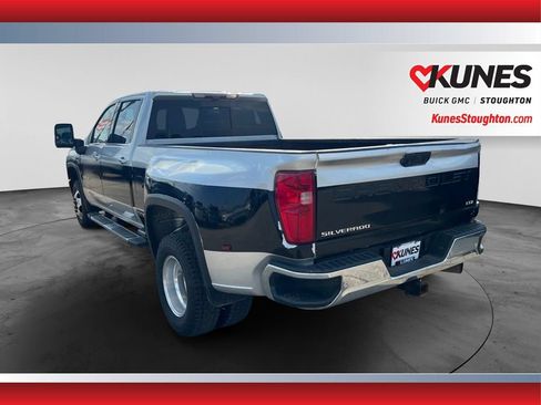 Used 2020 Chevrolet Silverado 3500 LTZ w/ LTZ Plus Package AWD/4WD image 6
