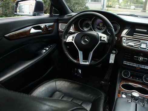 Used 2013 Mercedes-Benz CLS 550 w/ Premium I Pkg image 25