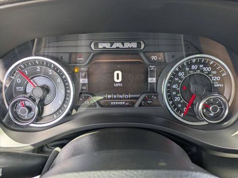 Used 2023 RAM 1500 Lone Star AWD/4WD image 11