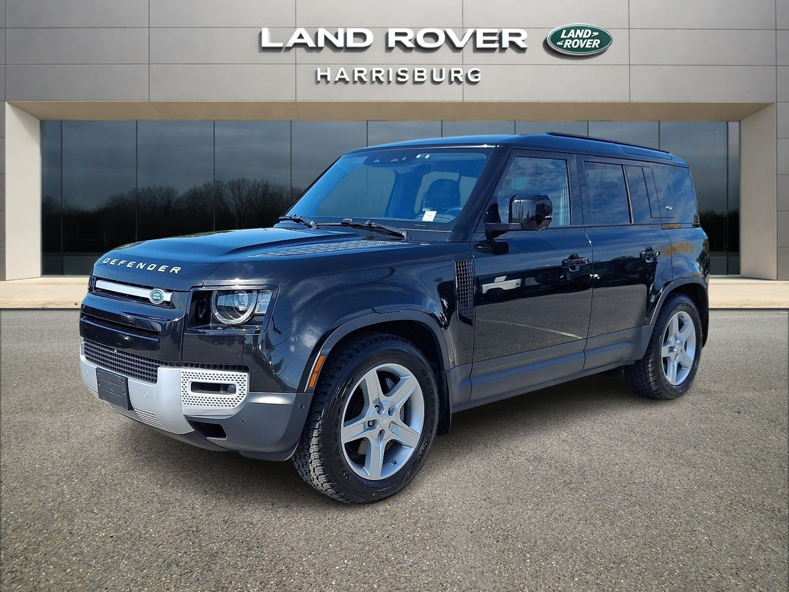 Used 2020 Land Rover Defender 110 SE AWD/4WD image 1