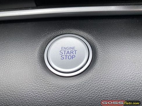 Used 2023 Hyundai Elantra SEL w/ Cargo Package image 10