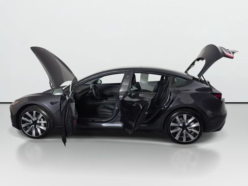 Used 2025 Tesla Model 3 Long Range RWD image 10