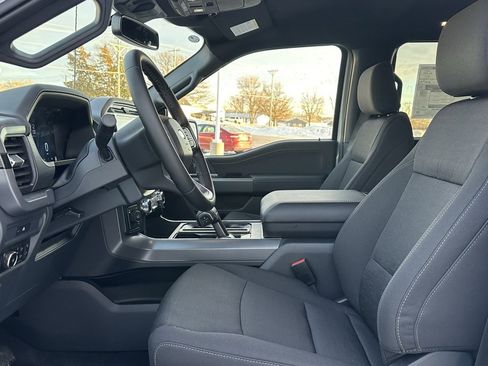 New 2025 Ford F150 XLT w/ Equipment Group 302A MID image 9