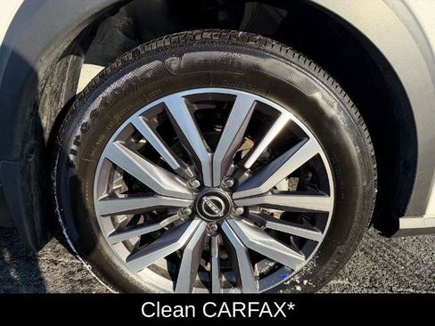 Certified 2024 Nissan Kicks SV image 11