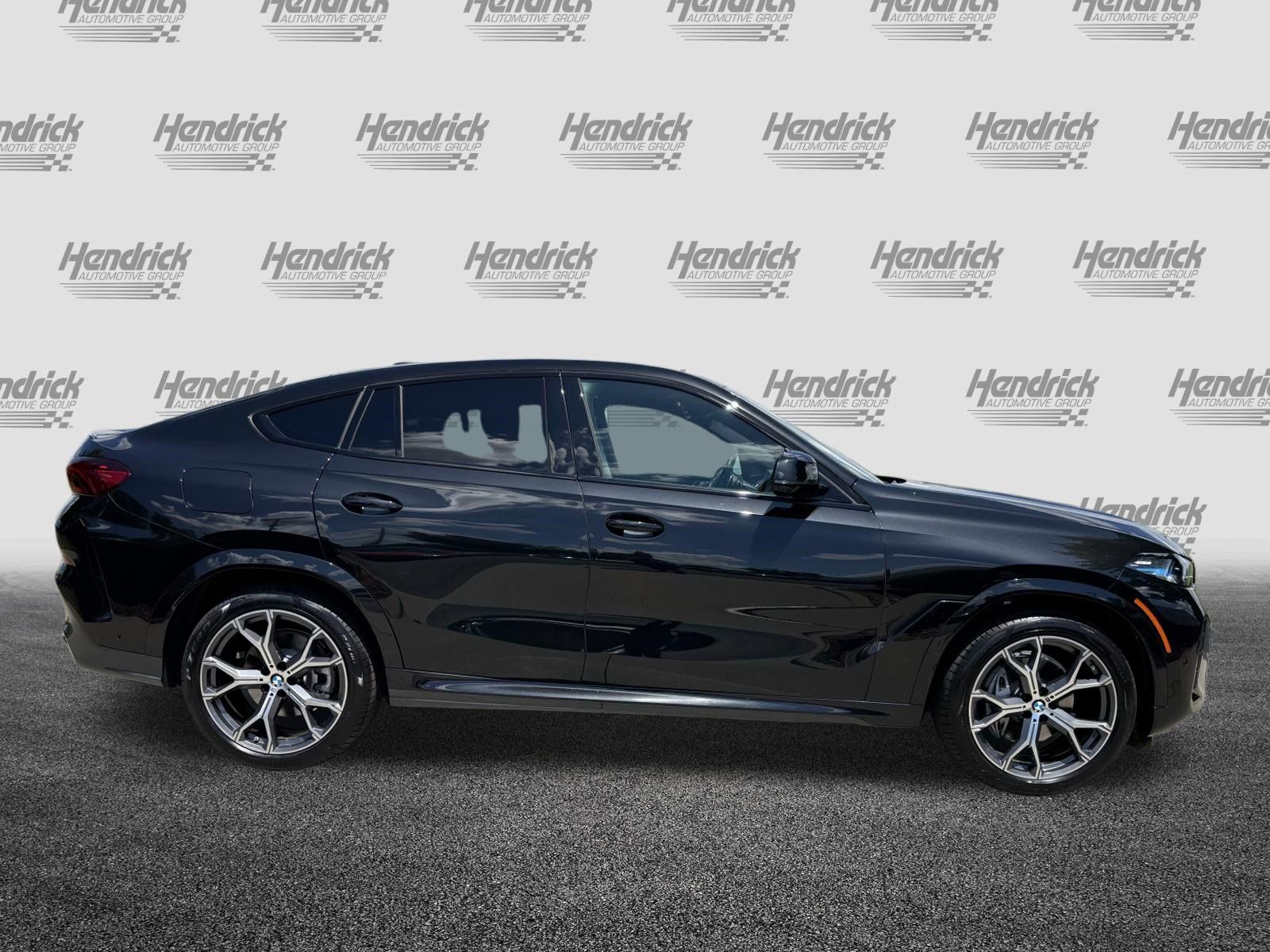 Certified 2026 BMW X6 xDrive40i AWD/4WD image 11