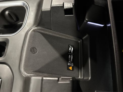 Used 2022 GMC Sierra 1500 Denali image 37