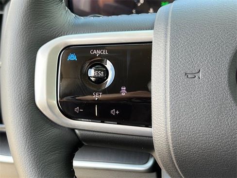 New 2026 Nissan Armada SV image 24