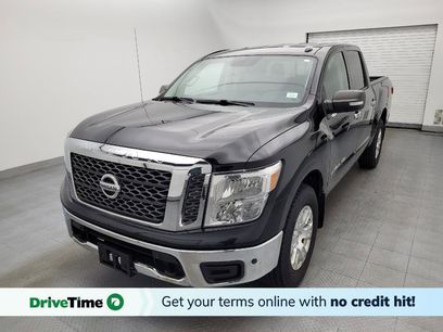 Used 2018 Nissan Titan SV w/ SV Convenience Package