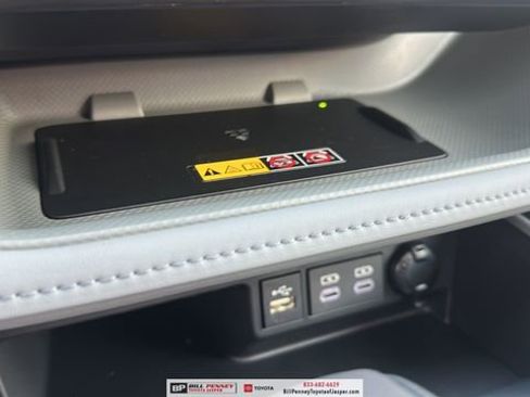 New 2026 Toyota Highlander XLE image 21