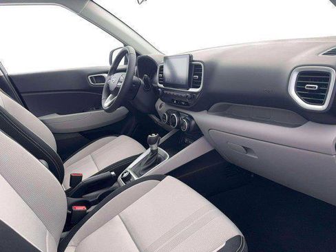 New 2026 Hyundai Venue SEL FWD image 15