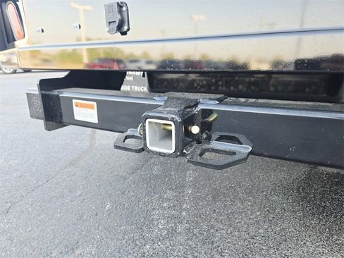 New 2025 GMC Sierra 3500 Pro w/ Convenience Package image 18