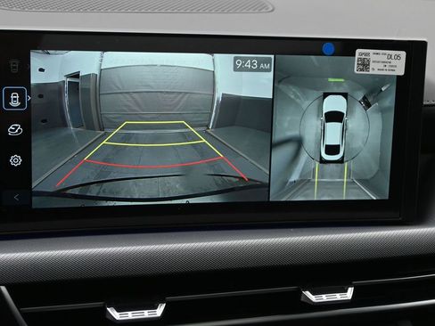 New 2025 Hyundai Sonata Limited image 17