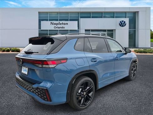 New 2026 Volkswagen Tiguan SE R-Line image 5