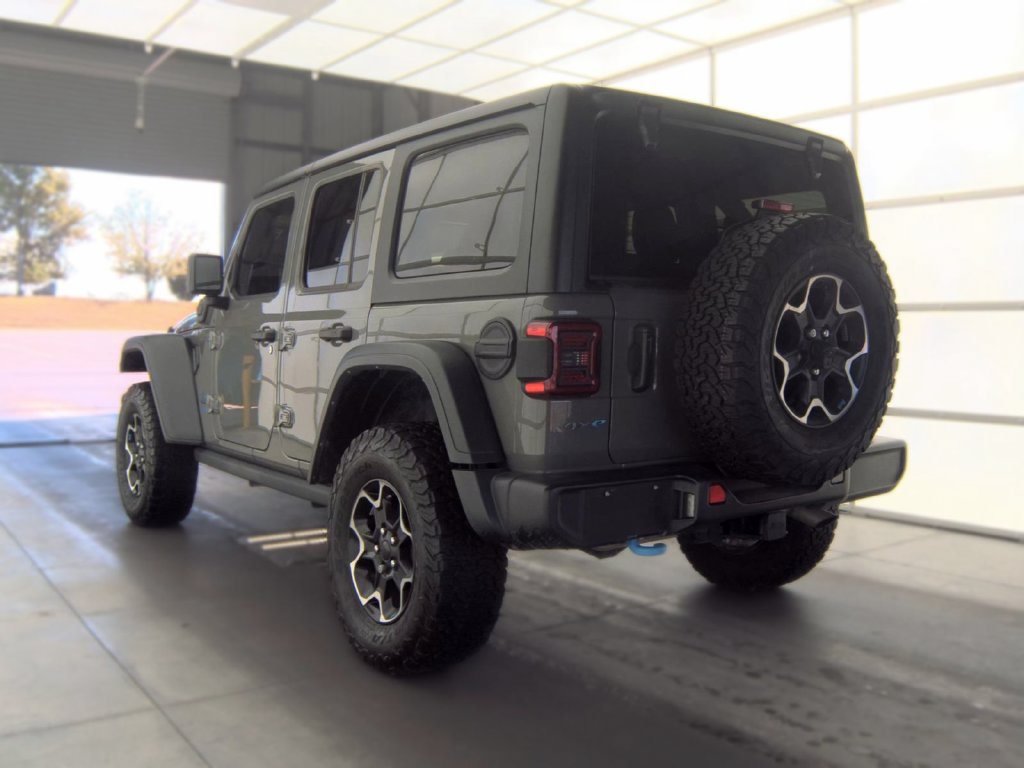 Used 2023 Jeep Wrangler Unlimited Rubicon 4xe AWD/4WD image 4
