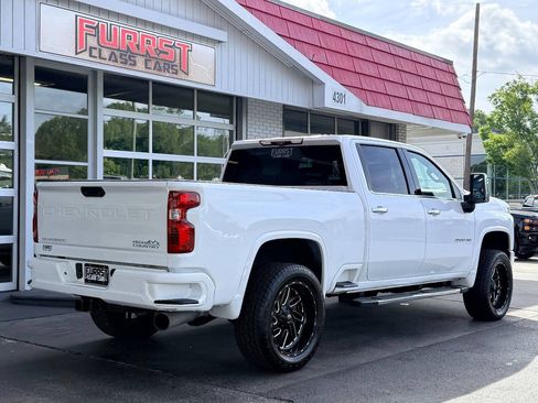 Used 2021 Chevrolet Silverado 2500 High Country w/ Z71 Off-Road Package AWD/4WD image 3