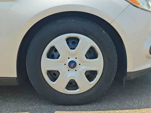 Used 2012 Ford Focus S image 23