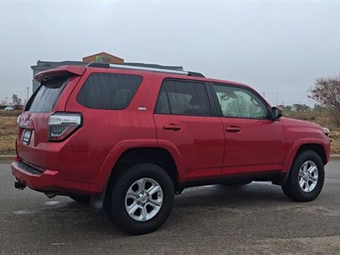 Used 2020 Toyota 4Runner SR5 image 6