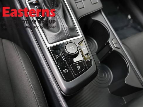 Used 2024 Kia Sportage LX FWD image 20