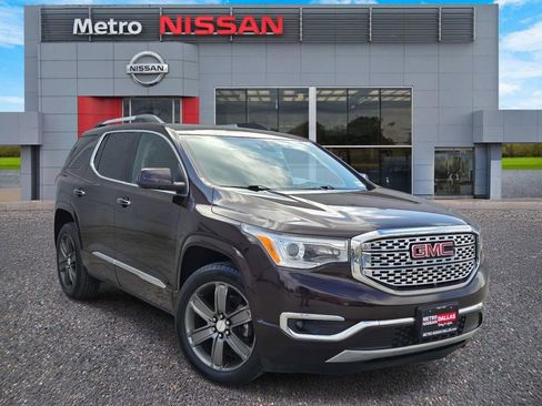 Used 2017 GMC Acadia Denali w/ Technology Package image 1