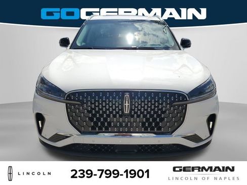 New 2025 Lincoln Aviator Premiere w/ Equipment Group 101A image 3
