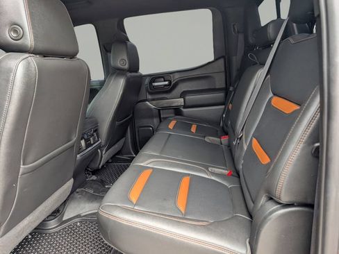 Used 2021 GMC Sierra 1500 AT4 w/ AT4 Preferred Package AWD/4WD image 14