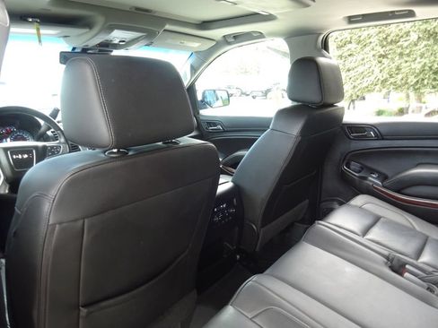 Certified 2019 GMC Yukon XL SLT w/ Open Road Package RWD image 20