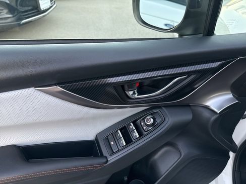 Used 2020 Subaru Crosstrek 2.0i Limited w/ Moonroof Package image 14