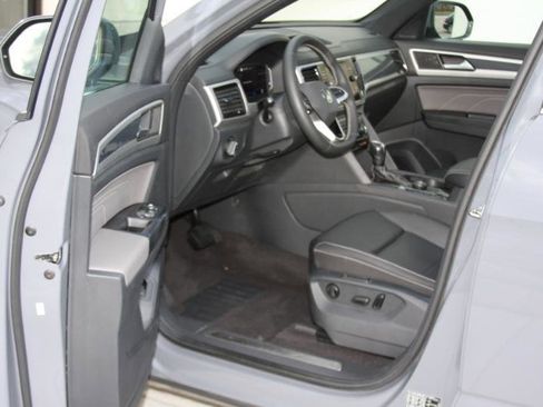 Used 2021 Volkswagen Atlas Cross Sport SEL w/ Cross Sport MDO Package image 21