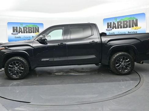 Used 2024 Toyota Tundra Platinum AWD/4WD image 2