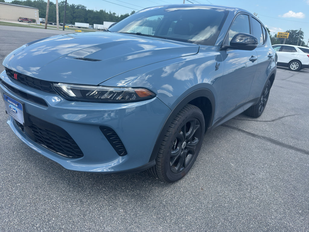 Used 2024 Dodge Hornet GT w/ GT Blacktop Package AWD/4WD image 4