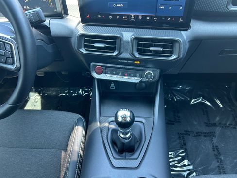 Used 2024 Ford Mustang GT RWD image 11