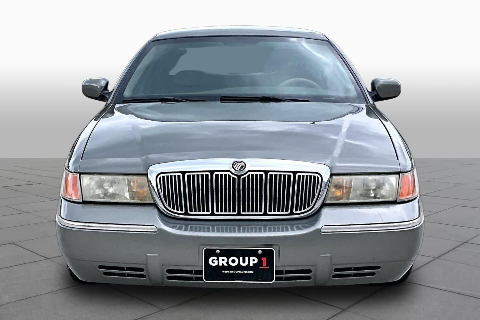 Used 2002 Mercury Grand Marquis LS RWD image 3