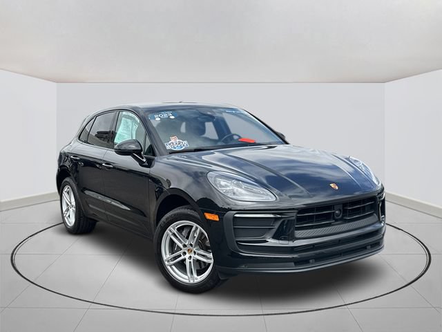 Used 2023 Porsche Macan Turbo AWD/4WD image 1