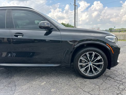 Used 2019 BMW X5 xDrive50i w/ M Sport Package AWD/4WD image 15