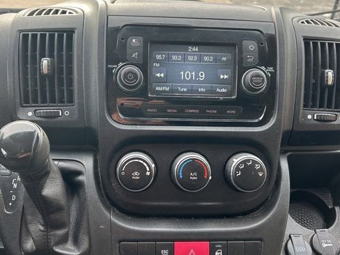 Used 2019 RAM ProMaster 2500 image 12