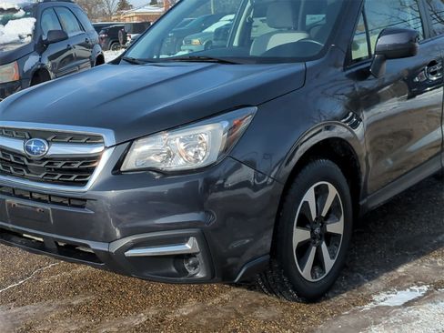 Used 2017 Subaru Forester 2.5i Premium w/ Popular Package #1A image 11